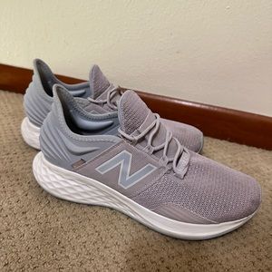 New Balance Woman’s Fresh Foam Roav Running Shoes